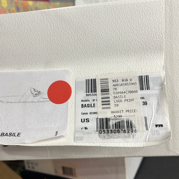 MONCLER MENS BASILE SLIDES WHITE SIZE 39/6 us BRAND NEW - Picture 5 of 5